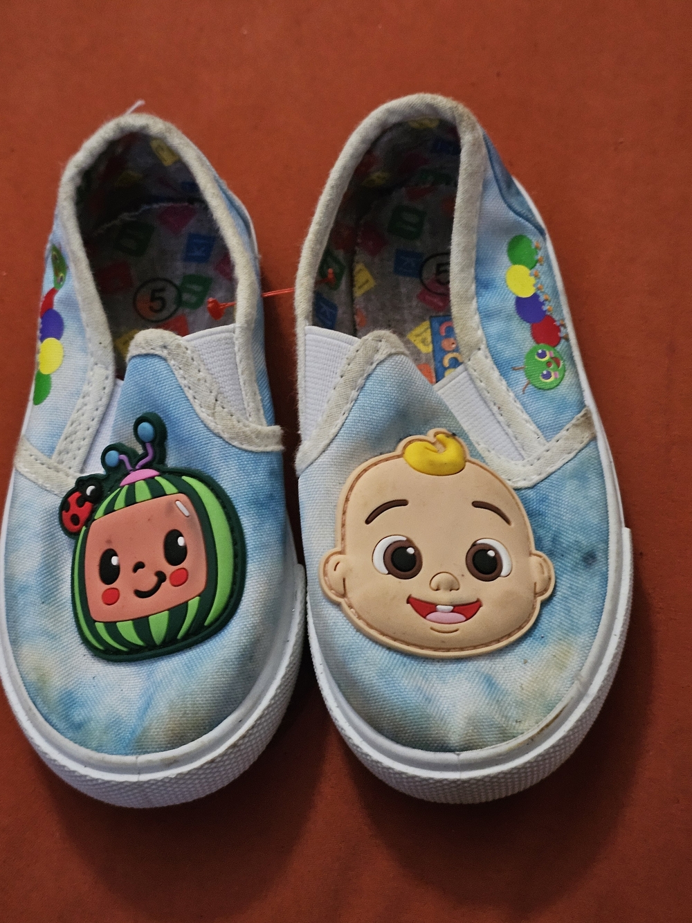 Children's Blue Cartoon Slip-On Sneakers with Playful Patches